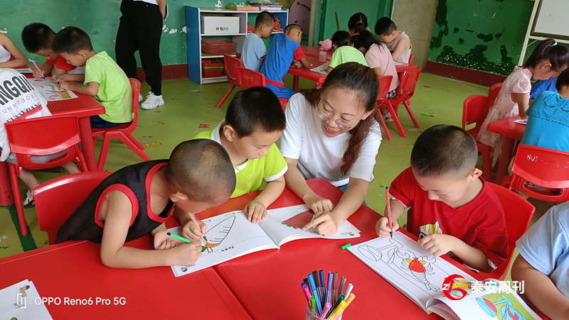 童畫(huà)  小小藝術(shù)家 ——幼兒繪畫(huà)活動(dòng)